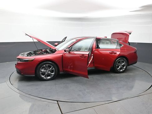 Certified 2023 Honda Accord EX image 44
