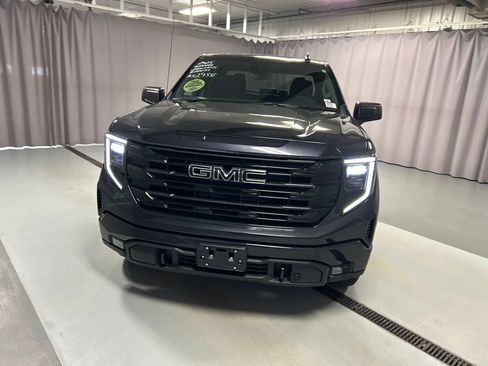 Used 2025 GMC Sierra 1500 Elevation w/ LPO, Elevation Black Package AWD/4WD image 2