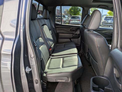 Used 2025 Honda Ridgeline TrailSport image 33