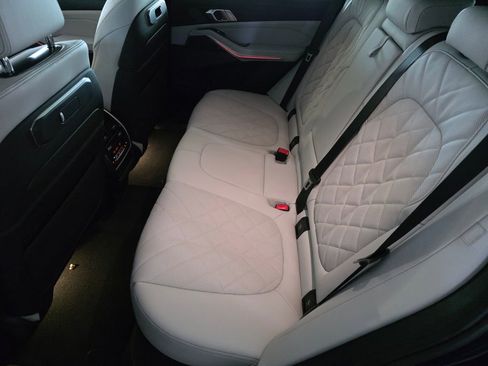 New 2026 BMW X5 M60i image 12