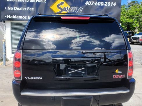 Used 2014 GMC Yukon Denali image 12