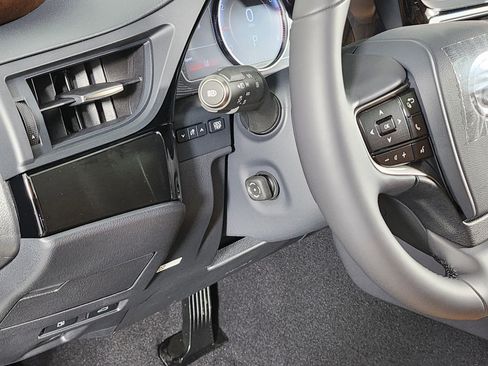 New 2025 Lexus ES 350 w/ Premium Package image 20