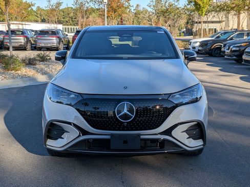 Used 2024 Mercedes-Benz EQE 350+ SUV w/ AMG Line Exterior Package image 8