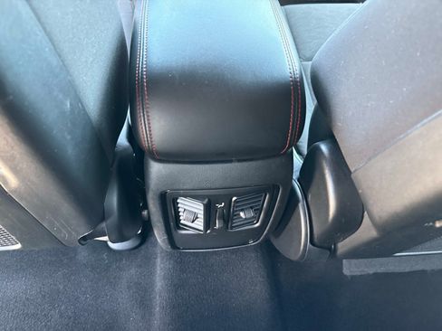 Certified 2025 Dodge Durango GT AWD/4WD image 17