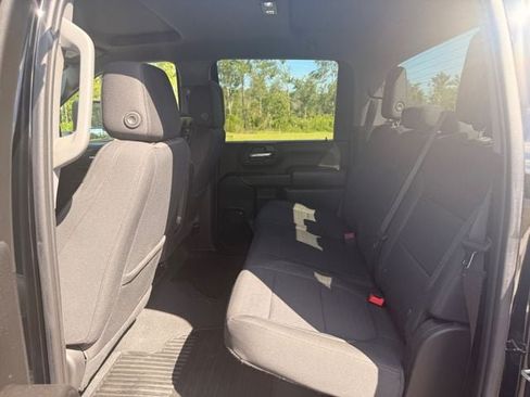 Used 2023 Chevrolet Silverado 2500 Custom w/ Custom Value Package AWD/4WD image 14