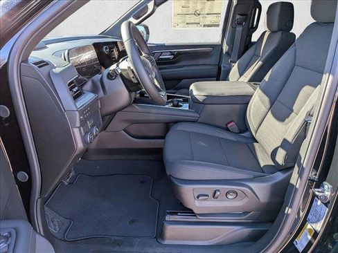 New 2026 Chevrolet Suburban LS image 15