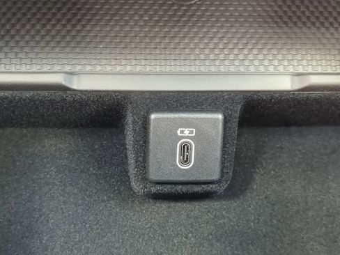 New 2026 Land Rover Range Rover SE AWD/4WD image 34