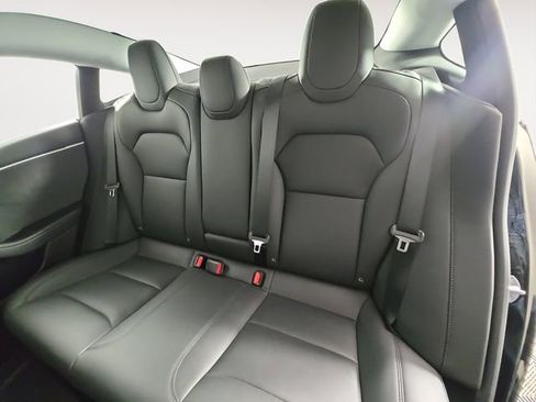 Used 2025 Tesla Model 3 Long Range image 13