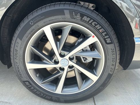 New 2026 Genesis GV80 2.5T Advanced AWD/4WD image 8