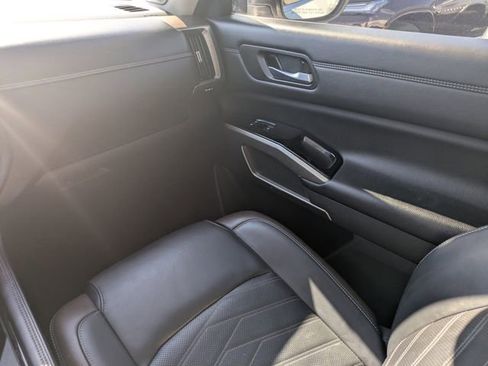 Used 2024 Nissan Pathfinder Platinum w/ Cargo Package image 14