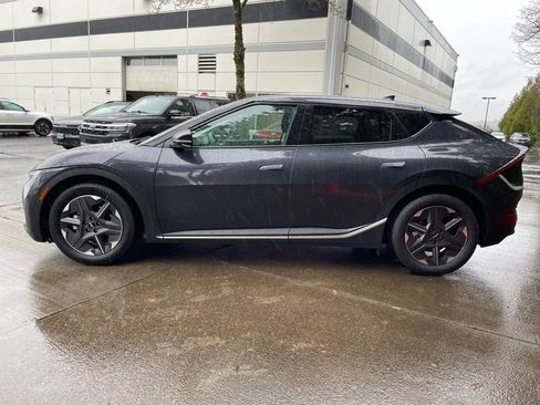 Used 2025 Kia EV6 Light image 5