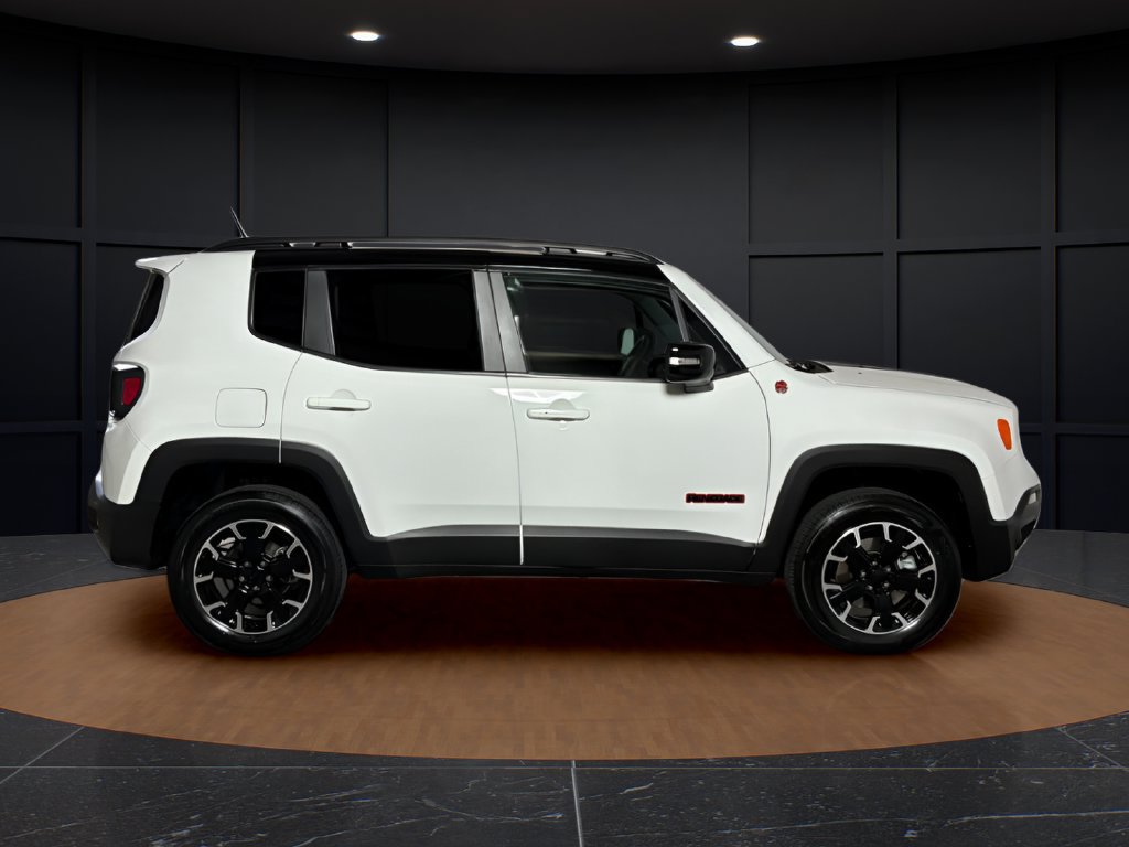 Certified 2023 Jeep Renegade Trailhawk AWD/4WD image 6
