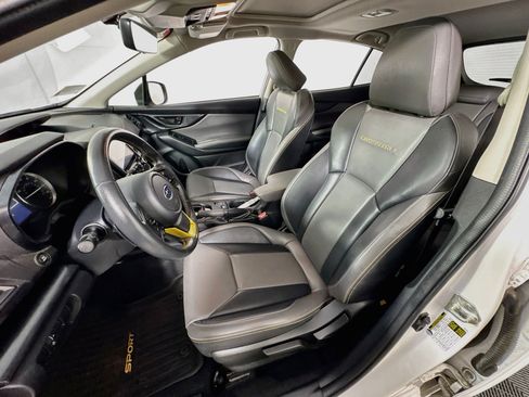 Used 2022 Subaru Crosstrek 2.5i Sport w/ Moonroof Package AWD/4WD image 14