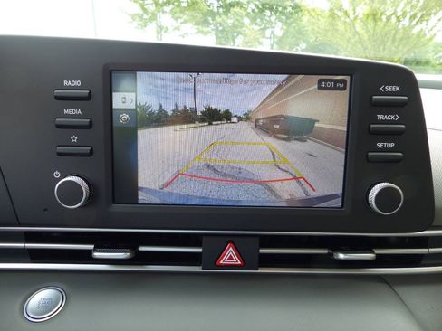 Used 2026 Hyundai Elantra Sport FWD image 29