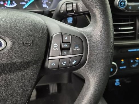 Used 2022 Ford Escape SE image 25
