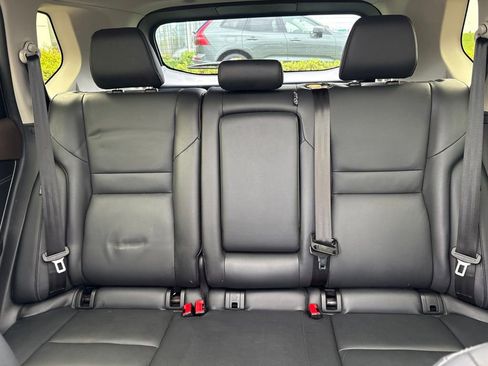 Used 2023 Nissan Rogue SL AWD/4WD image 30