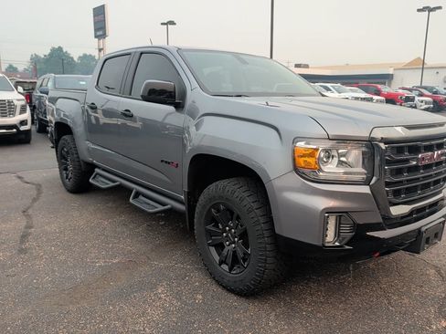 Used 2022 GMC Canyon AT4 AWD/4WD image 4