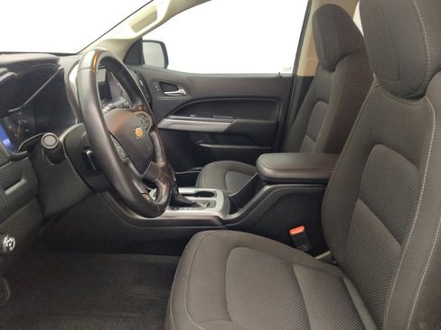 Used 2019 Chevrolet Colorado LT w/ LT Convenience Package RWD image 17