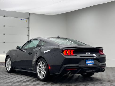 Used 2024 Ford Mustang GT Premium RWD image 10