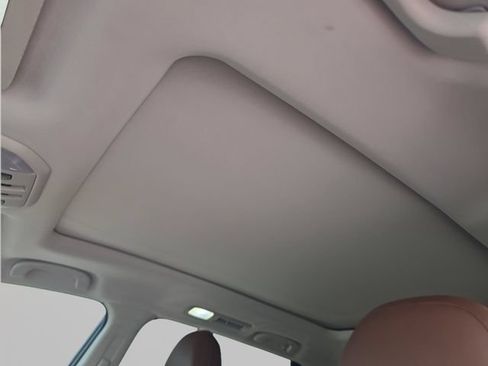 Certified 2022 Subaru Ascent Touring AWD/4WD image 17
