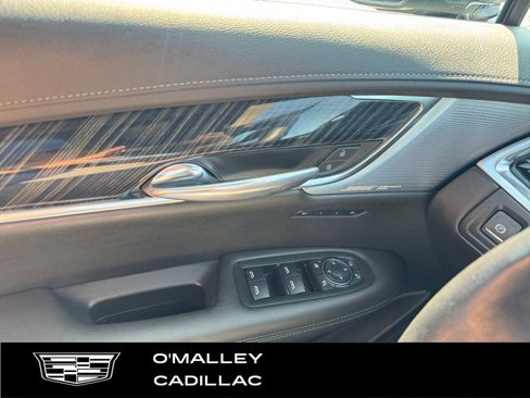 Certified 2023 Cadillac XT6 Premium Luxury w/ Technology Package AWD/4WD image 19