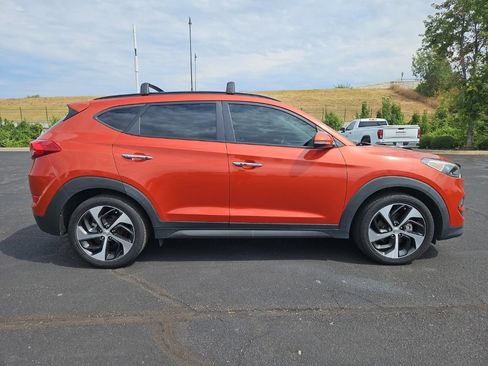 Used 2016 Hyundai Tucson Limited w/ Option Group 03 AWD/4WD image 6