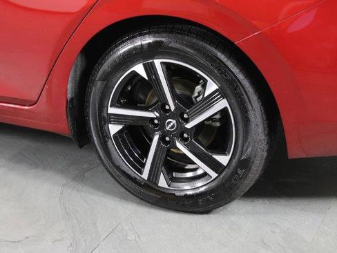 Certified 2024 Nissan Sentra SV FWD image 15