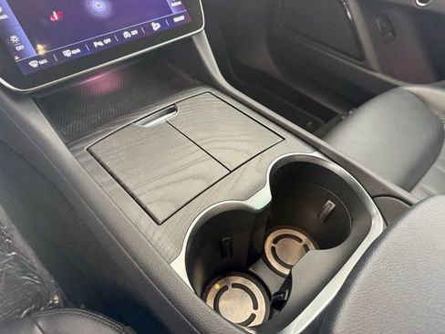 Certified 2023 Maserati Grecale Modena image 19