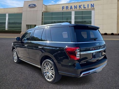 Used 2023 Ford Expedition Platinum AWD/4WD image 5
