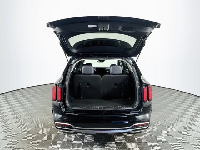 Used 2021 Kia Sorento S w/ Panoramic Sunroof Package FWD image 27