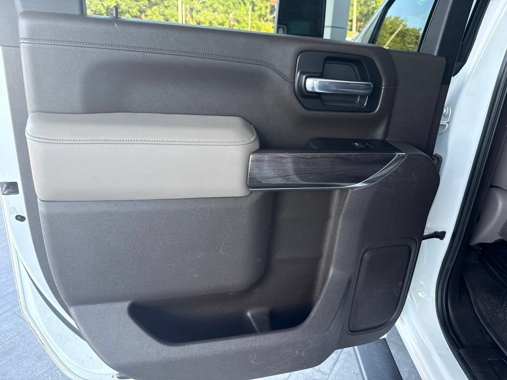 Used 2020 Chevrolet Silverado 3500 LTZ w/ LTZ Plus Package AWD/4WD image 49