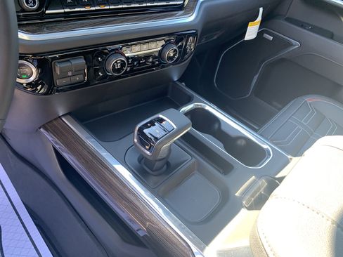 New 2025 Chevrolet Silverado 1500 RST AWD/4WD image 19