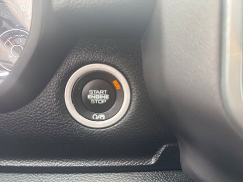 Used 2022 RAM 1500 Big Horn image 22