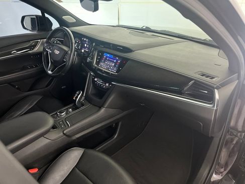 Used 2020 Cadillac XT6 Sport AWD/4WD image 23
