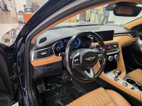 Used 2022 Genesis G70 3.3T AWD/4WD image 9