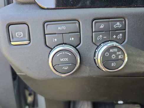 Used 2026 GMC Sierra 1500 Elevation AWD/4WD image 24