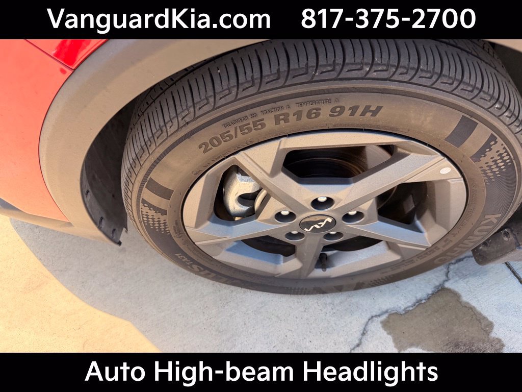 Certified 2025 Kia K4 FWD image 8