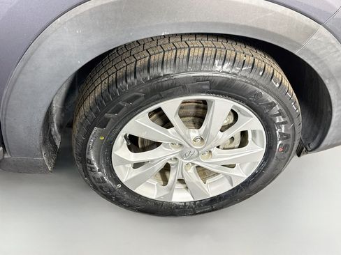 Used 2021 Hyundai Tucson Value w/ Cargo Package AWD/4WD image 32
