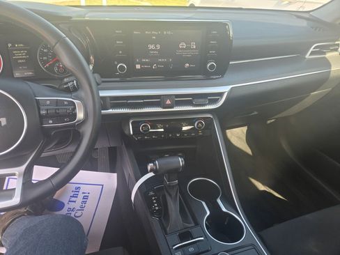 Used 2022 Kia K5 LXS AWD/4WD image 8