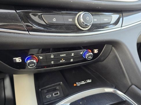 Used 2023 Buick Enclave Essence w/ Experience Buick Package image 22
