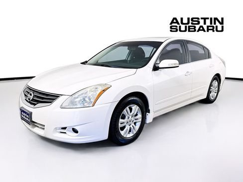 Used 2012 Nissan Altima 2.5 SL w/ 2.5SL Pkg FWD image 3
