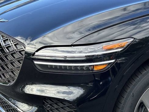 Used 2026 Genesis GV70 2.5T AWD/4WD image 9
