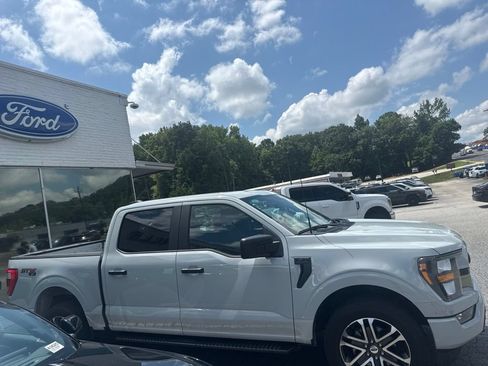 Used 2023 Ford F150 XL w/ STX Appearance Package AWD/4WD image 3