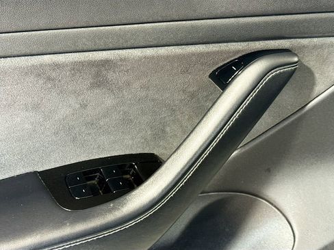 Used 2018 Tesla Model 3 Long Range image 24