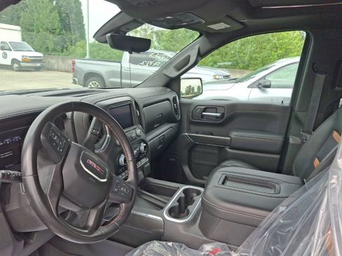 Used 2020 GMC Sierra 1500 AT4 w/ AT4 Premium Package AWD/4WD image 11