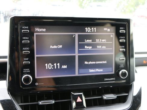 Used 2021 Toyota Corolla SE FWD image 19