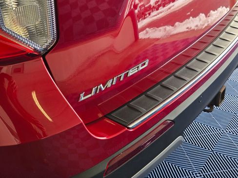 Used 2021 Ford Explorer Limited w/ Equipment Group 301A image 32