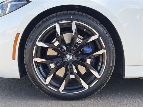 Certified 2025 BMW M440i Coupe w/ Driving Assistance Package image 11