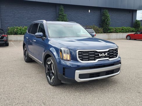 Used 2024 Kia Telluride S w/ S Sunroof Package AWD/4WD image 9
