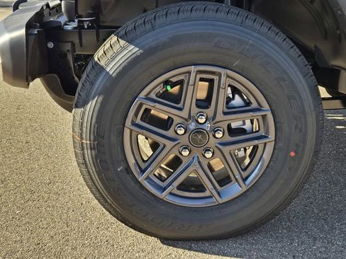 New 2026 Jeep Gladiator Sport image 7